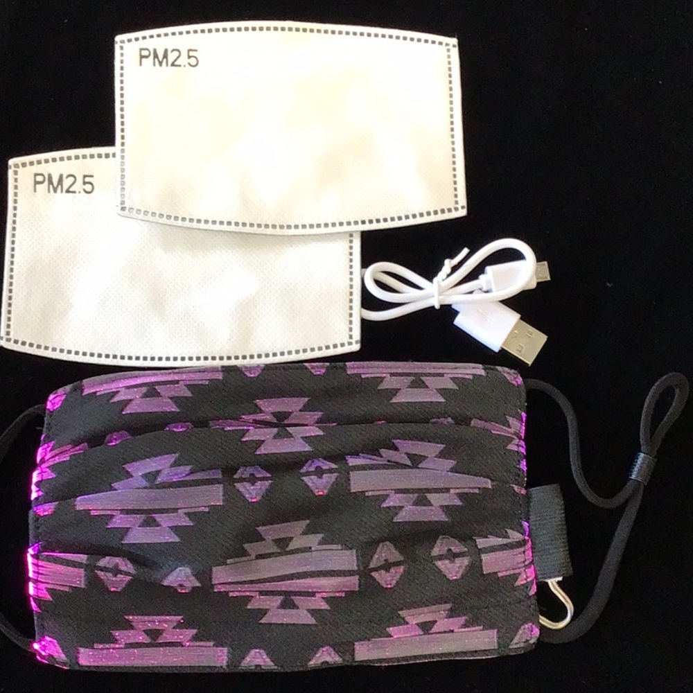 LED Mask - Picture 7 of 8